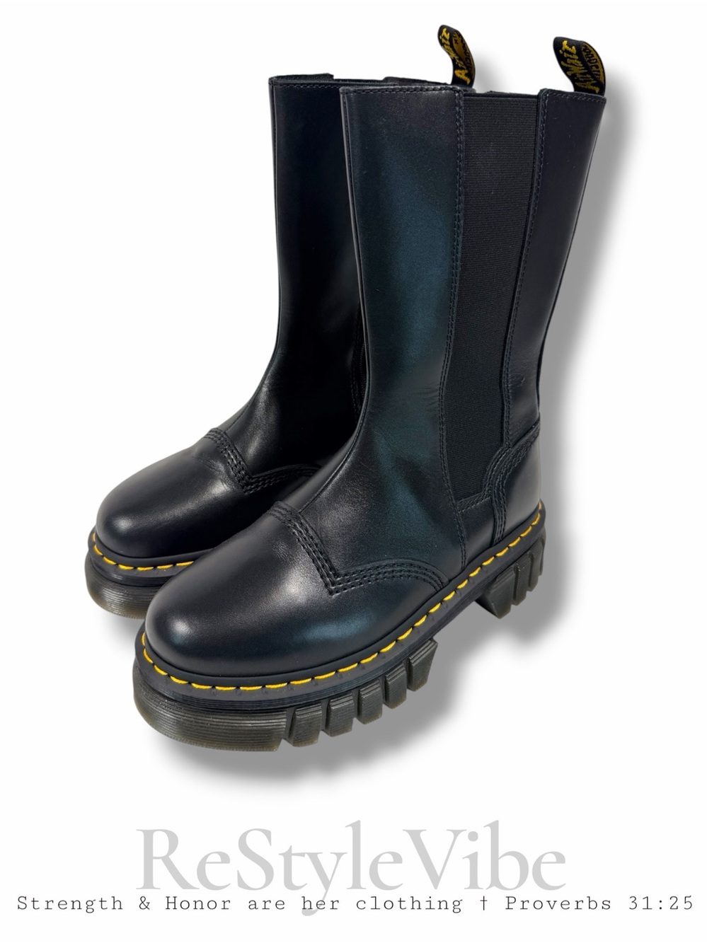 DR MARTENS Women’s Size 9 Boots Tall Platform Audrick Chelsea Style Leather